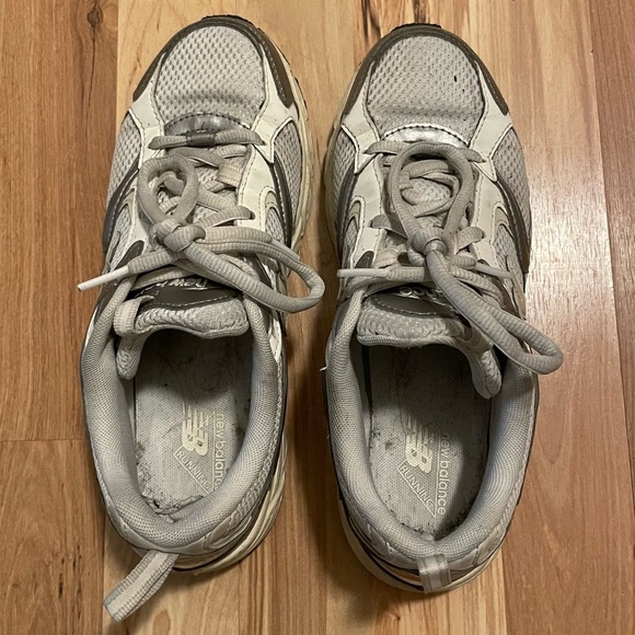 Every day work shoe - Picture 3 of 9